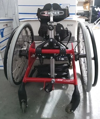 Rabbit Rifton Niños Altura Ajustable Soporte Móvil con Bandeja Talla 1 Foto 1 de 4