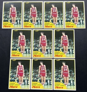 Bobby Jones 1981-82 Topps #32 - (10) Card Lot  Philadelphia 76ers HOF Ex-NrMt - Picture 1 of 2