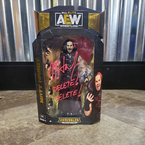MATT HARDY SIGNED AEW UNRIVALED SERIES 4 AUTOGRAPHED FIGURE Photo Proof Cover
