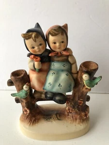 Goebel Hummel #179 Coquettes TMK 8 Excellent Condition  5" Tall - Picture 1 of 7