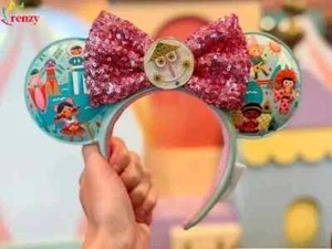 2024 Disney Parks It’s A Small World Iconic Clock Minnie Ears Headband Nwt - Picture 1 of 9