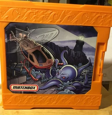 Juego emergente Matchbox Harbor Patrol 2005 plegable simulación Toy Boy arañazos  Foto 1 de 4