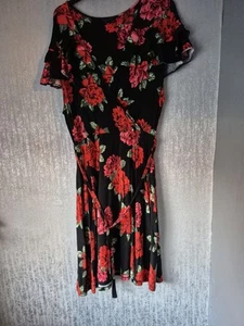 Stunning Floral Wrap Dress In Black And Red From Dorothy Perkins Size 16 - Picture 1 of 7