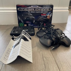 SEGA MEGA DRIVE Mini Classic Console Boxed 2 x Control Pads Fully Working