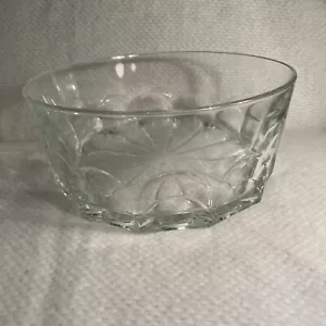 Vtg Duralex Saint Gobain Thumbprint Clear Glass Salad Serving Bowl France 10" - Picture 1 of 7