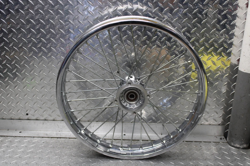 Suzuki Savage 650 1997 caja de aire caja de filtro de admisión de aire Foto 1 de 4