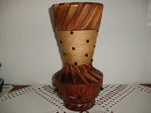 Vase Holzvase innen glasiert rustikal geschnitzt 31 cm hoch - Bild 1 von 3