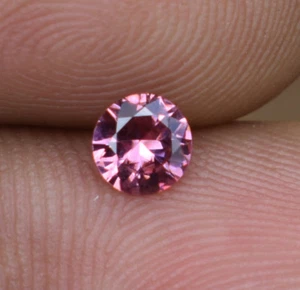 0,35 ct Brillantschliff Rosa Granat Natürlicher Unbehandelter VVS Sri Lankischer Edelstein - Bild 1 von 5
