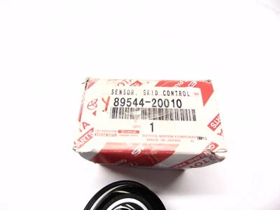 Sensor ABS de velocidad de rueda genuino Toyota Celica VII Previa Estima Avensis Prius II Foto 1 de 4