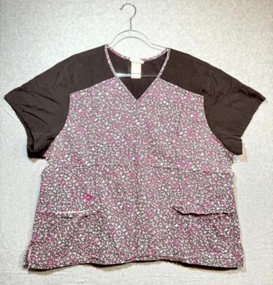 Scrubstar Scrub Top Women's 3X Multicolor Printed V-Neck Short Sleeve Pullover - Image 1 of 4