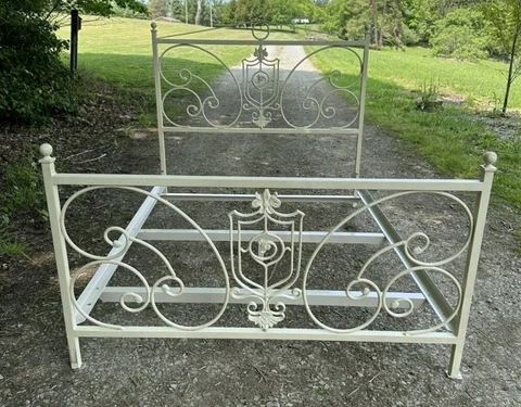 Ethan Allen Country French Wrought Iron Full Bed *RARE* Cover