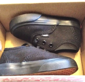 Vans Authentic Toddler 5 nero/nero VN000ED9BKA - Foto 1 di 6