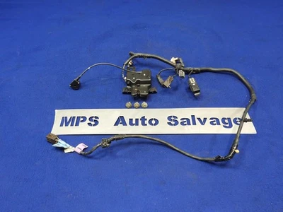 1994-1995 Ford Mustang Cobra Coupe OEM Decklid Trunk Harness Latch N38 - Image 1 of 4