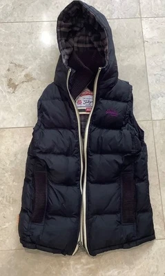 Superdry black padded gilet xs - Image 1 of 4