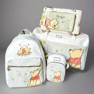 NUEVO CON ETIQUETAS Disney Winnie The Pooh 4 PACK Fin de semana, mochila, bandolera y bolsa de maquillaje! - Imagen 1 de 21