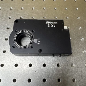 Thorlabs K10CR1/M - Montaje de rotación motorizado para óptica Ø1" - Imagen 1 de 3