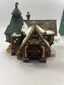 Reparto 56 Dickens Village porcellana dipinta a mano fabbro di Bayly in pensione - Foto 1 di 14