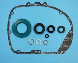 Transmission seal kit for BMW Boxer 65GS, R80 G/S, R80ST models year 1980-1988 - Picture 1 of 2