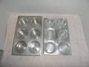  Vintage Wear-ever & Reliance Shallow and Deep Muffin/Cup Cake Pans Tins - Picture 1 of 5