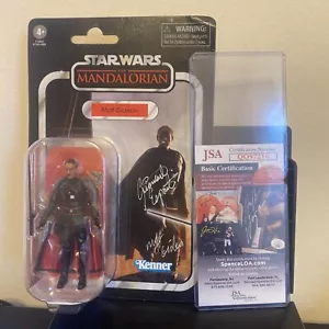 Star Wars The Vintage Mandalorian Vc180 Moff Gideon Gancarlo Esposito Signed JSA - Picture 1 of 7
