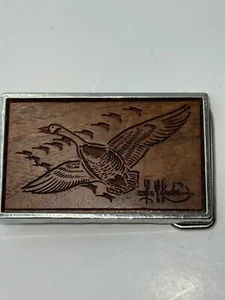 Vintage 1977 Les kouba Lasercraft Wooden Belt Buckle Flying Goose Geese 3" x 2" - Picture 1 of 5