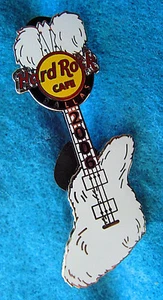 DALLAS TEXAS ZZ-TOP WHITE FUZZY BASS ROCK WALL GUITAR 2006 Hard Rock Cafe PIN LE - Picture 1 of 1