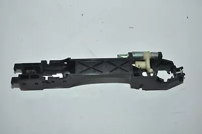 07-13 SOPORTE MANIJA PUERTA EXTERIOR TRASERO DERECHO SEDÁN INFINITI G35 G37 Q40 Foto 1 de 3