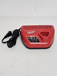 New Milwaukee M12 Battery Charger Lithium Ion 12 Volt 48-59-2401 Genuine OEM - Picture 1 of 2
