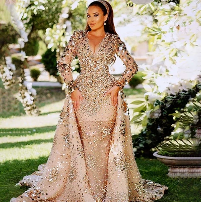 Exquisite Mermaid Wedding V-neck Long Sleeves Pearls Sequined Gowns Elegant - Image 1 of 4