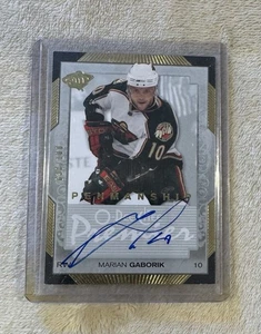 2007/08 Marian Gaborik O-Pee-Chee Premier Penmanship Autogramm Gold 33/100 - Bild 1 von 2