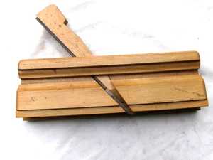 ULMIA OTT ZIERHOBEL - REVERSE OGEE MIT ZAUN - Bild 1 von 6