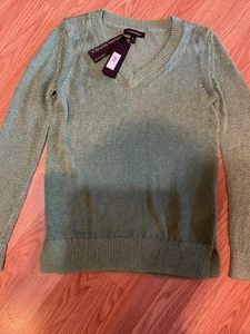 NWT:Banana Republic Sweater Long Sleeve Green Womens Pullover Made in HongSz. S. - Picture 1 of 6