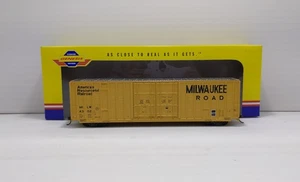 Athearn G4014 HO Scale Milwaukee 60' Boxcar #4302 MT/Box - Picture 1 of 2