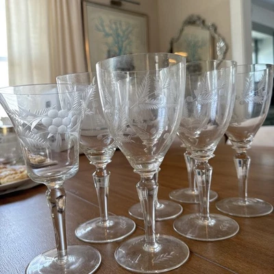 7 Libbey Windswept Wine/Water Goblets VTG Floral Etched C rystal ￼Stemware MCM - Image 1 of 2