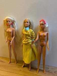 Vintage Sindy Hasbro Dolls Bundle X3 1994 One Clothed - Picture 1 of 5