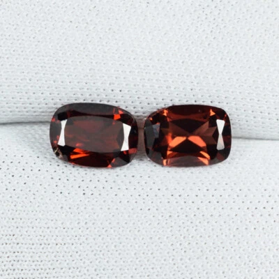 Granate piropo natural Best Luster de 2,13 cts - Cojín corte par...!!! Foto 1 de 2