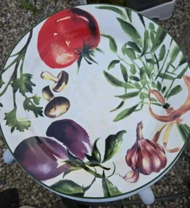 Pier 1 One Fresco Salad Vegetable Mushroom Plate 8.75" New - Picture 1 of 3