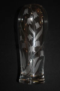 Vintage Maiglöckchen CuRvY Vase! Portugal Glas Kristall geätzt 7 3/8" hoch - Bild 1 von 4