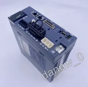 New in box Fuji RYH401F5-VV2 AC Servo Drive - Picture 1 of 5