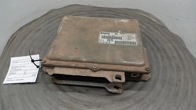 0261204050 centralina motore ecu per PEUGEOT 106 I (1A 1C) 1.0 1991 9624936280 - Immagine 1 di 4