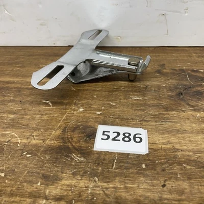 Soporte de montaje de matrícula Harley Davidson Panhead Sportster Servicar cromado Foto 1 de 4