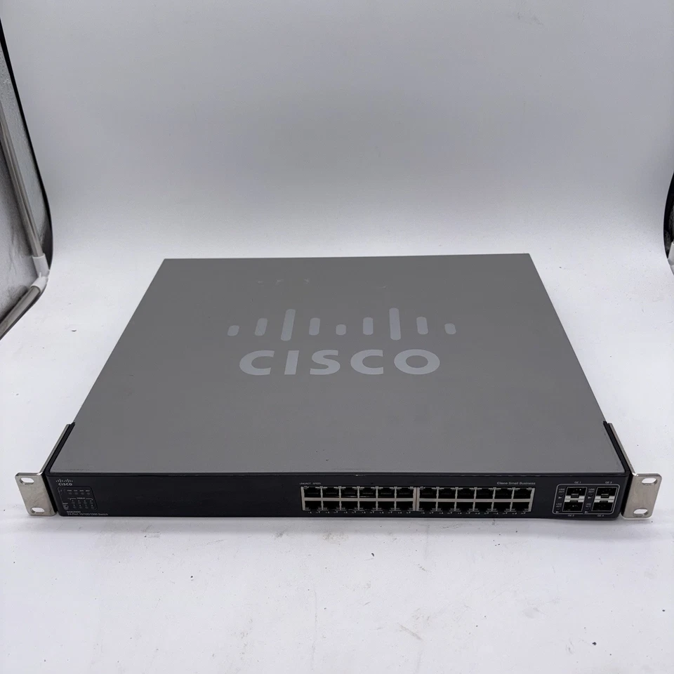 Cisco SGE2000 V01 Managed PoE Switch – 24 × Gigabit RJ45 (PoE) + 4 × SFP – 48 G - Image 1 of 4