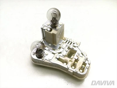 Ford Focus Lampenfassung für Rücklichtbirne Rechts 2010 Fließheck 4/5dr 7211214 - Image 1 of 4