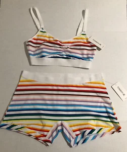 Tomboy x Progress Pride Streifen Größe Large V-Ausschnitt Bralette & 4,5" Badehose Set Neu mit Etikett - Bild 1 von 4