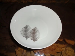 Hutschenreuther Selb Bavaria Germany Dessert Or Soup Bowl LEAVES - Picture 1 of 3