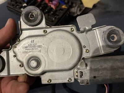 *01 MERCURY COUGAR OEM REAR WIPER MOTOR ASSEMBLY WITH ARM 98BGC17K441H1E - Image 1 of 2