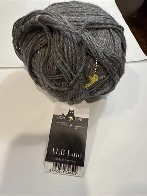 Schoppel 'ALB Lino' (85% Virgin Wool, 15%Linen) 400m, 100g, Color#9200 Gray - Image 1 of 4