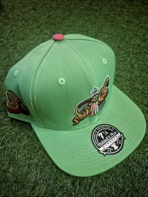 Mitchell & Ness Seattle Supersonics Hat Fitted Size 7 1/4 Sonics NBA  - Image 1 of 4
