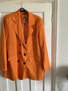Ladies plus contrast button detail oversized blazer orange size 20 BNWT Boohoo - Picture 1 of 8