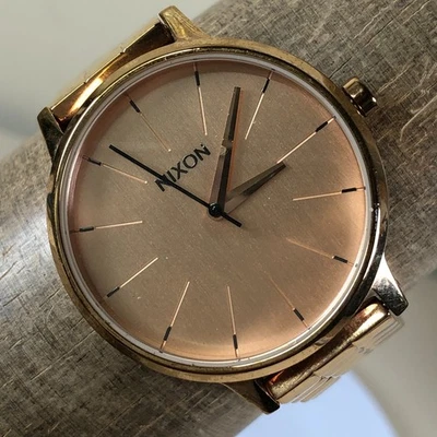 Женские модные золотистые кварцевые аналоговые часы Nixon The Kensington 37 мм 6 1/2 дюйма - Изображение 1 из 4